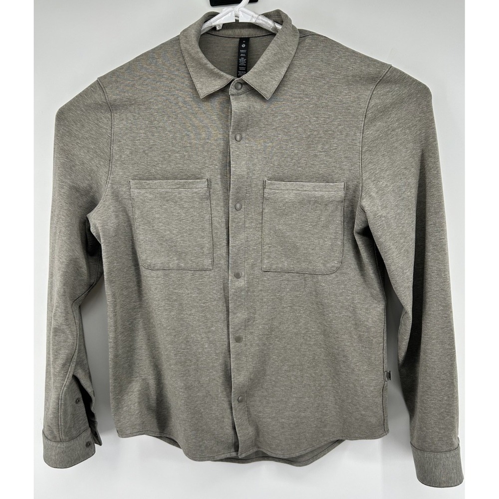 Lululemon Long Sleeve Poly Blend Front Pockets Button Down Shirt Gray Medium